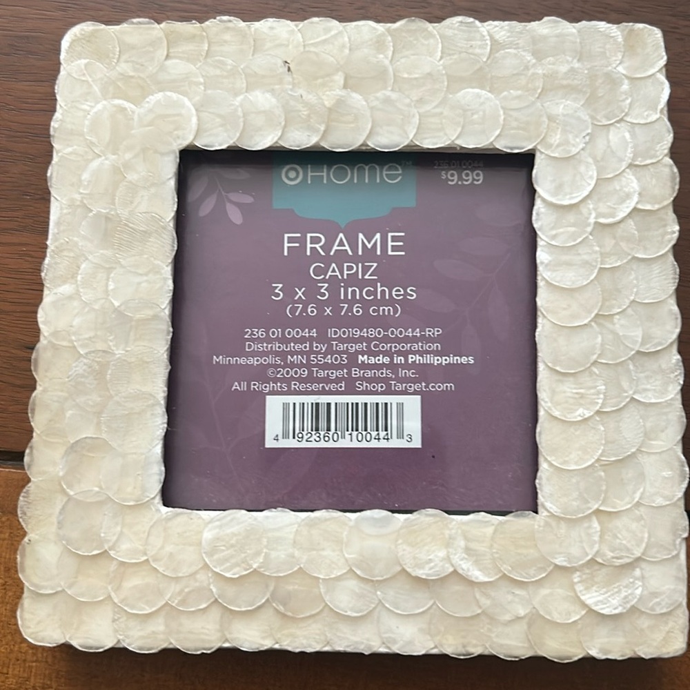 Beachy frame